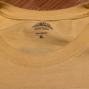 IZOD Graphic T-Shirt.  Used; worn.  Yellow, size XL.